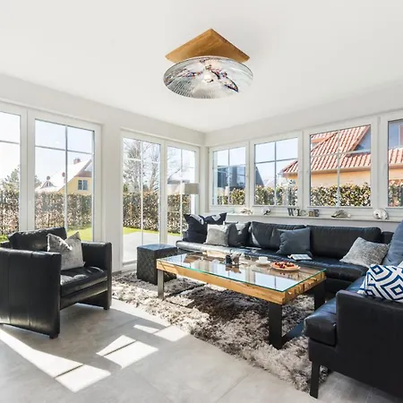 Haus Charlotte * Ostseeheilbad Zingst